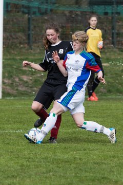 Bild 213 - wBJ SV Henstedt Ulzburg - TSV Sch�nberg : Ergebnis: 5:2